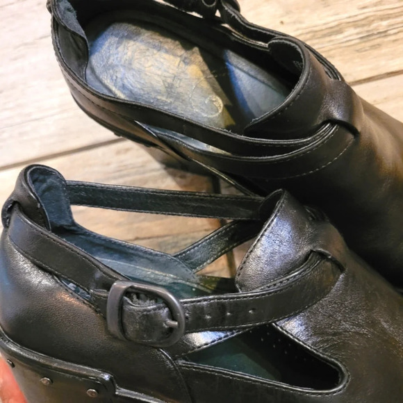 DANSKO Franka black leather wedge ankle strap studs heeled clogs casual W 10.5 - Picture 9 of 16